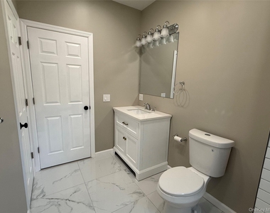 66 Delafield Street - Photo Thumbnail 6