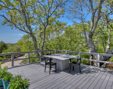 2045 Lake Drive - Photo Thumbnail 4