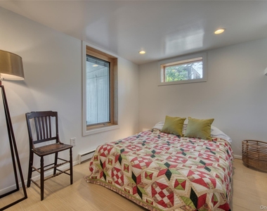 2045 Lake Drive - Photo Thumbnail 15