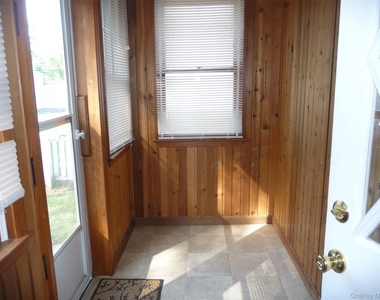 27 Oliver Avenue - Photo Thumbnail 9