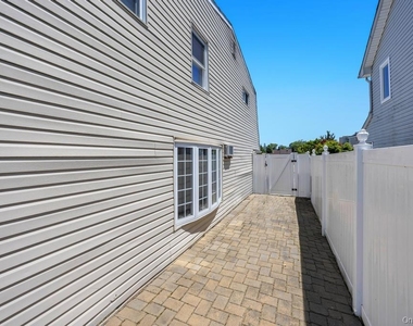 153 Sunrise Lane - Photo Thumbnail 34
