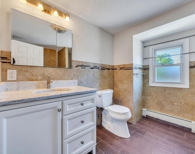153 Sunrise Lane - Photo Thumbnail 28