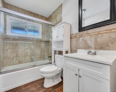 153 Sunrise Lane - Photo Thumbnail 11
