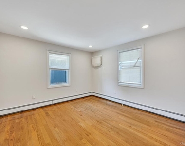 153 Sunrise Lane - Photo Thumbnail 14
