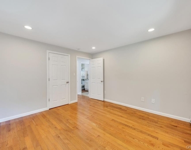 153 Sunrise Lane - Photo Thumbnail 15