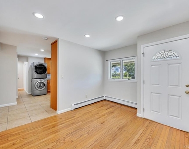 153 Sunrise Lane - Photo Thumbnail 8