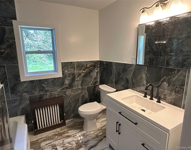 346 Meadow Avenue - Photo Thumbnail 7