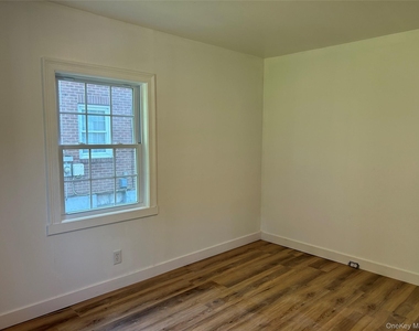346 Meadow Avenue - Photo Thumbnail 10