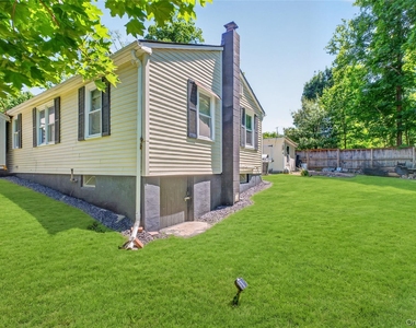 68 Mulford Avenue - Photo Thumbnail 21