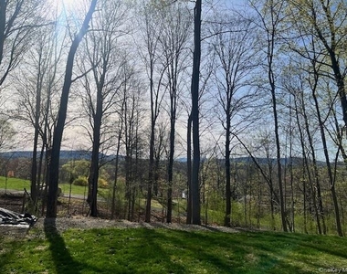 68 Mulford Avenue - Photo Thumbnail 25