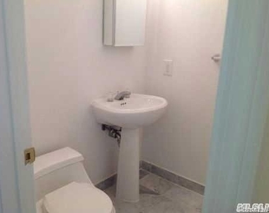 1 Portico Ct - Photo Thumbnail 5