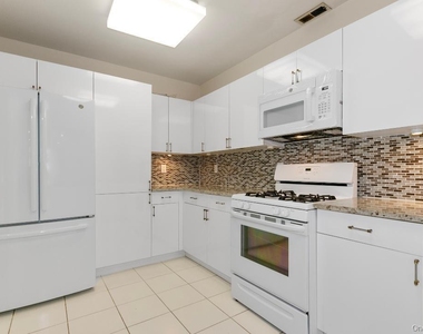 1 Portico Ct - Photo Thumbnail 8
