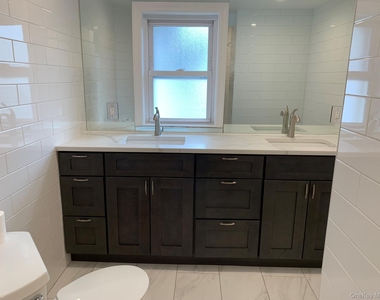 24 Hall Avenue - Photo Thumbnail 8