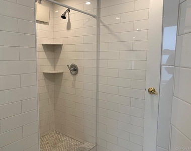 24 Hall Avenue - Photo Thumbnail 10