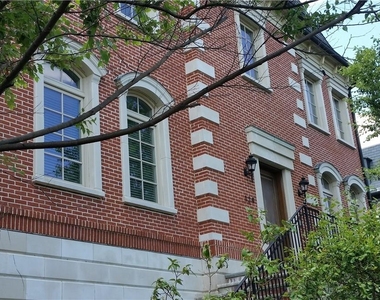 129 W Main Street - Photo Thumbnail 2