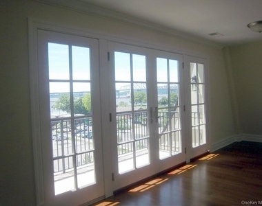 129 W Main Street - Photo Thumbnail 23