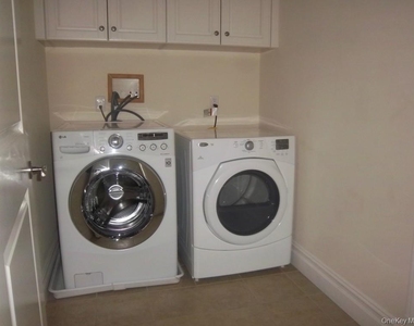 129 W Main Street - Photo Thumbnail 17