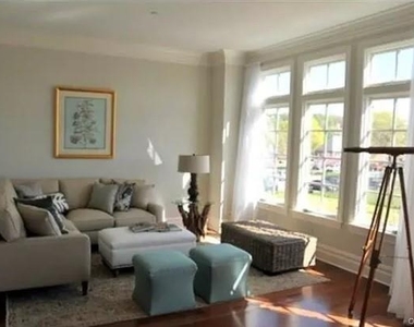 129 W Main Street - Photo Thumbnail 9