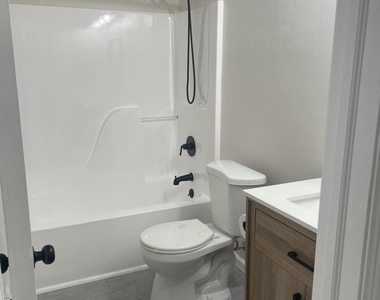 120 Philip Street - Photo Thumbnail 15
