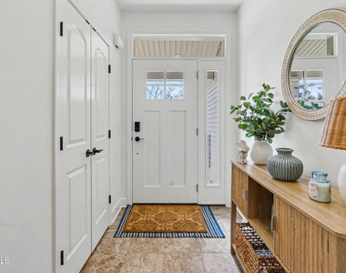 4b Inglewood Drive - Photo Thumbnail 2