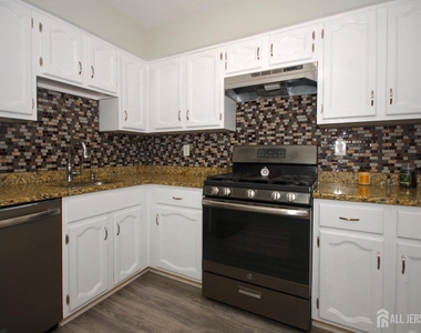 1 Orchid Court - Photo Thumbnail 8