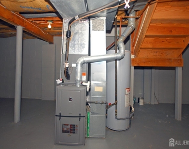 1 Orchid Court - Photo Thumbnail 28