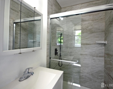 1 Orchid Court - Photo Thumbnail 22