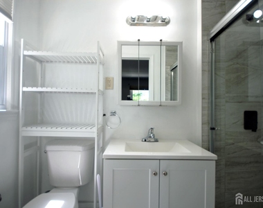 1 Orchid Court - Photo Thumbnail 20