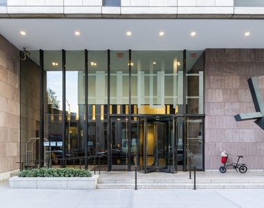 101 Warren Street - Photo Thumbnail 19