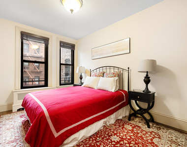 69 Pineapple Street - Photo Thumbnail 6