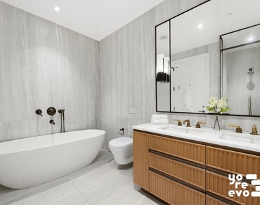 515 W 18th Street - Photo Thumbnail 4