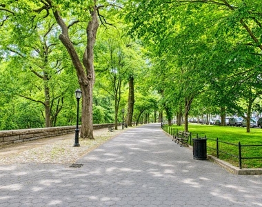 425 Riverside Drive - Photo Thumbnail 16
