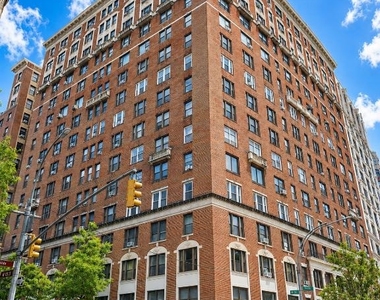 425 Riverside Drive - Photo Thumbnail 9