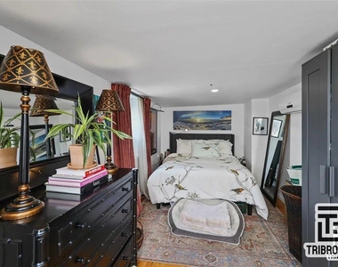 395 Smith Street - Photo Thumbnail 5