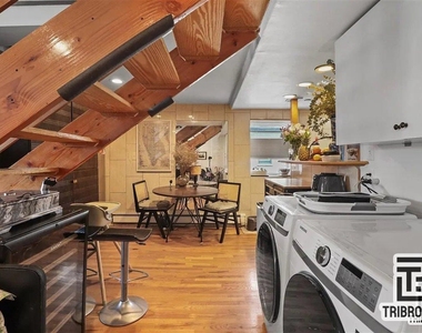 395 Smith Street - Photo Thumbnail 1