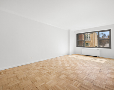 230 E 79th Street - Photo Thumbnail 6