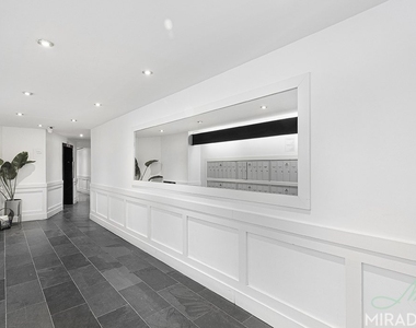 27 W 16th Street - Photo Thumbnail 5