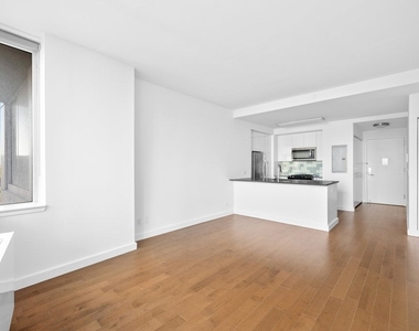80 Dekalb Avenue - Photo Thumbnail 1