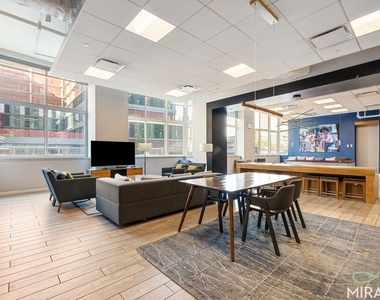 80 Dekalb Avenue - Photo Thumbnail 24
