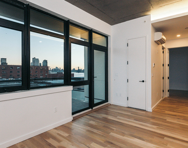 44 Kent Street - Photo Thumbnail 1