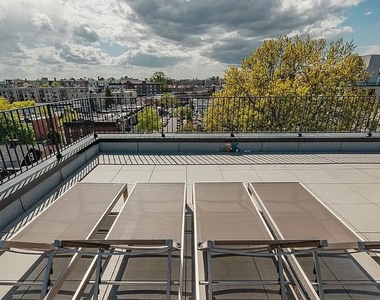 Bedford Avenue - Photo Thumbnail 6
