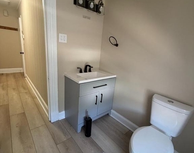 524 N Braddock Street - Photo Thumbnail 8