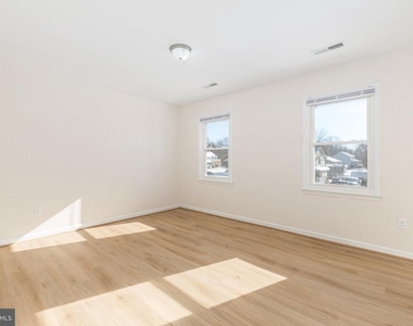 35 Fox Run Lane - Photo Thumbnail 26