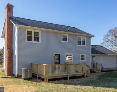 35 Fox Run Lane - Photo Thumbnail 32