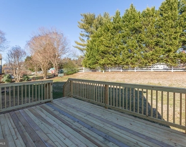 35 Fox Run Lane - Photo Thumbnail 40