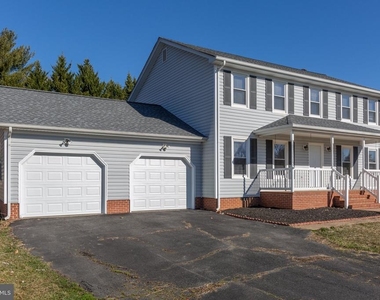 35 Fox Run Lane - Photo Thumbnail 4