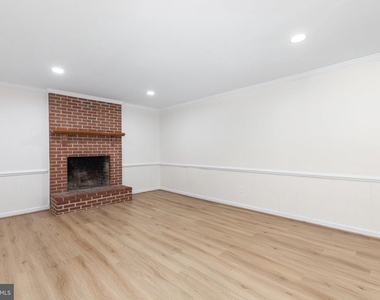 35 Fox Run Lane - Photo Thumbnail 15