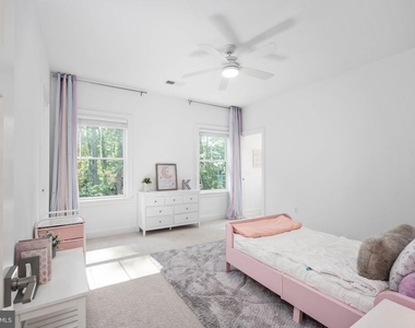 11302 Radcliff Terrace - Photo Thumbnail 68