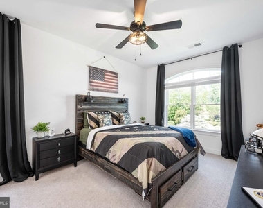 11302 Radcliff Terrace - Photo Thumbnail 60