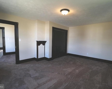 508 S Water Street - Photo Thumbnail 15